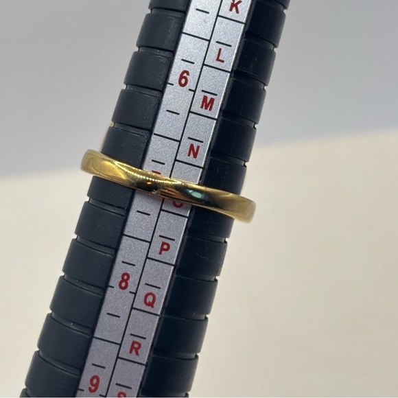 Pink Colored Stone Teardrop Cocktail Ring - Picture 5 of 6